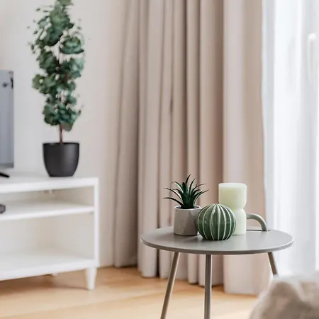 Wola Relaksu: Centrum, Kawa, Klima Apartment Warsaw