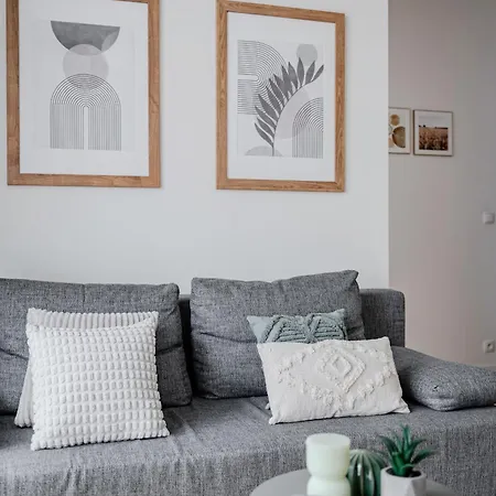 Apartment Wola Relaksu: Centrum, Kawa, Klima Warsaw